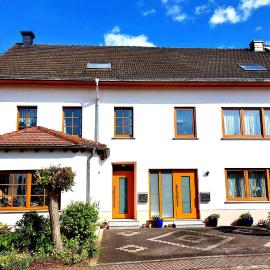 Ferienhaus Fisch - nur Urlaubsgäste, khách sạn ở Schoden