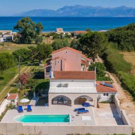 Sea Breeze Coastal House in Almyros Beach