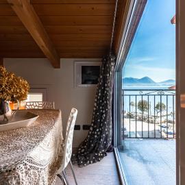 Residenza a schiera vista lago Feriolo, hotel en Feriolo