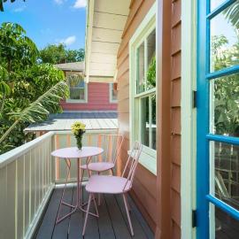 The Julia Place Carriage House