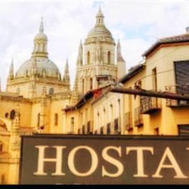 Hostal Plaza, hotel in Segovia