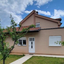 Apartment Perović