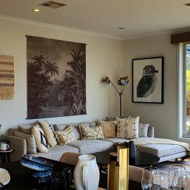 Luxurious beach stay, nearby famous wineries