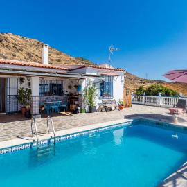 Lovely Home In Velilla-Taramay