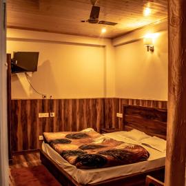 Gayatri Lodge