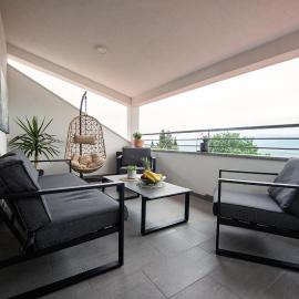 Apartman I & J