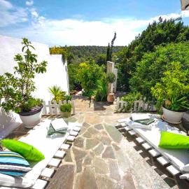 Cute tiny house, hotel a Rafina