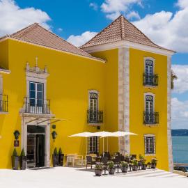 Vila Gale Collection Palácio dos Arcos، فندق في أويراس