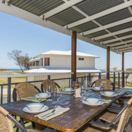 Beach Break - Family Accommodation with Ocean Views, hotel u gradu Lancelin