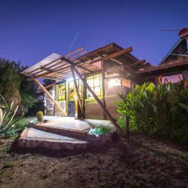 Hostel Al Infinito, hotel u gradu San Havijer