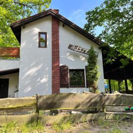 Austeria Przyjezierze, hotel in Przyjezierze