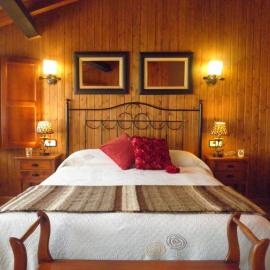 El Roble. Azagalla Rural, Hotel in Casas del Abad