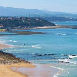 Beautiful house near the beach, 4 bedrooms