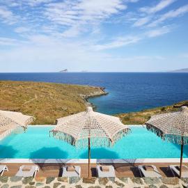 Ianemi Suites by K4 Kythnos, hotel a Kithnos