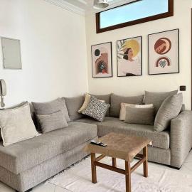 Rabat, Appartement Neuf en face d'Arribat Center., hotel Rabatban