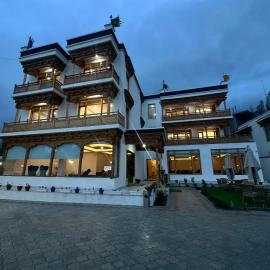Lha-Zes, hotel em Leh