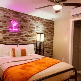 Apartment near TPA Airport, hotel in Tampa