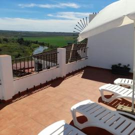 Lonja del Ribacillo, Casa Rural, hotel in Almodóvar del Río
