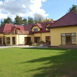Rezydencja Nad Wigrami Standard & Comfort Rooms, hotel v destinácii Gawrych Ruda