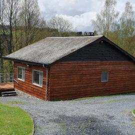 Chalet Les Allores Dohan (Bouillon)، فندق في بوالون