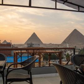 Pyramids Gate Hotel