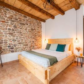 Casa Nostra - Garda Rooms, hotel in Cavalcaselle