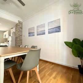 Dos Torres Saruman - Espacioso con 7 Camas Individuales, hotell i Zaragoza