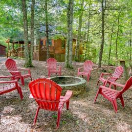 Mineral Bluff Cabin: Hot Tub, Pets, & Peace