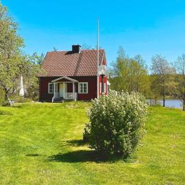 5 person holiday home in Edsbruk-By Traum, hotel v destinácii Valdemarsvik