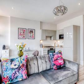 Elegant 1 bed apartment- Hampstead Village