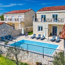 Luxury Stone villa with pool - Briševo – hotel w mieście Briševo