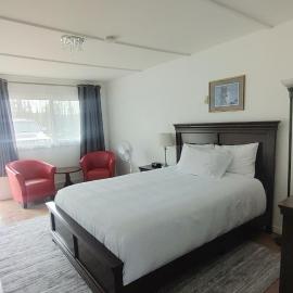 White Fang Motel, khách sạn ở Wawa