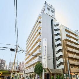 Toyoko Inn Shin-Osaka Chuo-guchi Honkan, hotel Oszakában