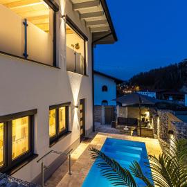 Riedbach-Lodge, hotel en Viechtach