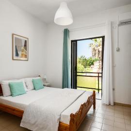 The Springfield Corner Apartments by Konnect
