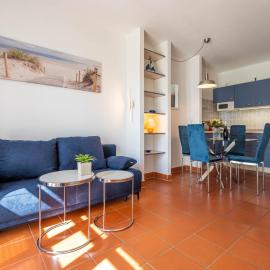 Feriendorf Rugana - Klassik 1-Raum Appartement mit Terrasse B32, hotel en Dranske