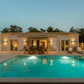 Villa Irida, hotel a Plátanos