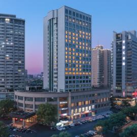 Kingdom Hotel โรงแรมในอี้วู