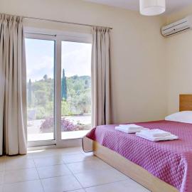 Poulades Villa, Corfu, Hotel in Danilia