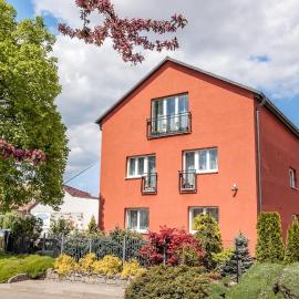 Elendris - Ubytování u kostela, hotel in Brno