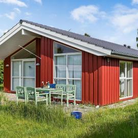Nice Home In Beder With Kitchen, hotel em Beder