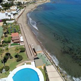 BEACH ALMIRANTE 9 MIJAS Marbella, hotel in Sitio de Calahonda