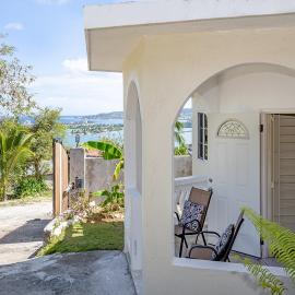 Palm Leaf Cottage โรงแรมในมอนเทโกเบย์