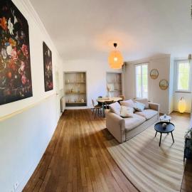 Le Cocon Mazarin., Hotel in Rethel
