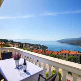 Greenhouse family apartments, hotel a Rabac