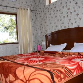Bhandari Homestay and Restaurant, hotel in Mussoorie