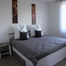 Ferienwohnung TrautesHeim - Parkplatz gratis, hotel in Ilmenau