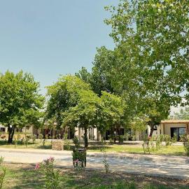 Mareleon Camping, hotelli kohteessa Ofrynio