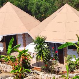 Spasmata Village - Marios Bungalows Only Adults 2 min From The Beach, khách sạn ở Minia