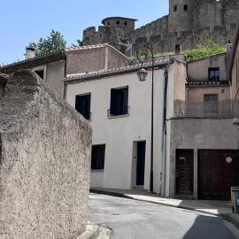La maison rue Nadaud, au pied des remparts, hotel in Carcassonne